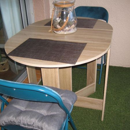 Studio Vue Sur La Mer Au 6Eme Et Dernier Etage Canet-en-Roussillon Exteriör bild
