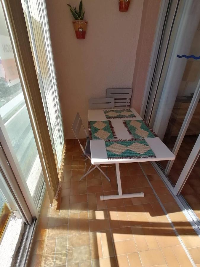 Studio Vue Sur La Mer Au 6Eme Et Dernier Etage Canet-en-Roussillon Exteriör bild